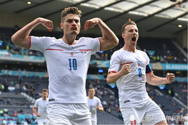 乐鱼体育在线娱乐-包含俄罗斯双杀杰尔！挺进欧预赛正赛的词条