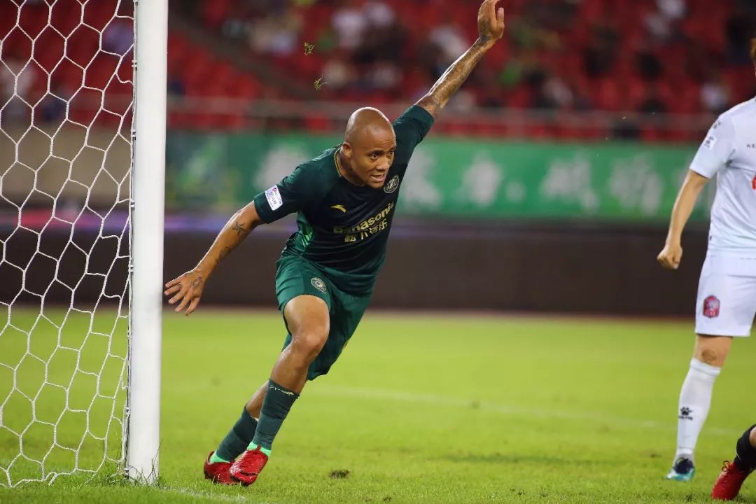 乐鱼体育登陆入口-宁波绿城大胜劲敌，晋级16强