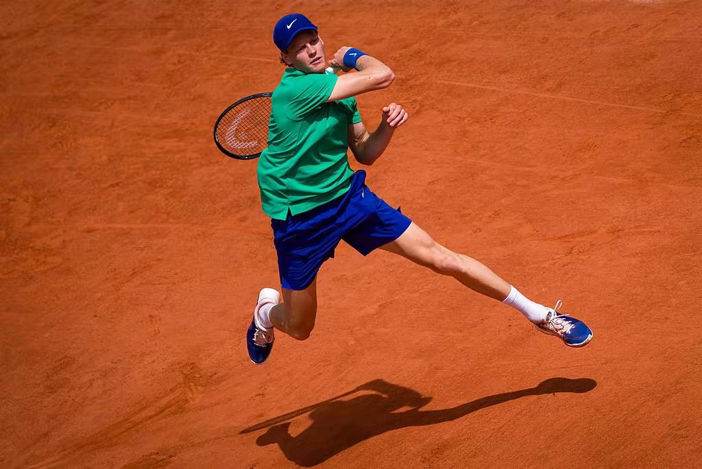 法网鏖战年终总决赛,德约科维奇扛起全队的简单介绍 法网鏖战年终总决赛,德约科维奇扛起全队的简单介绍